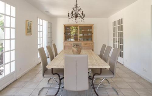 Thezan-les-Beziers House | Beautiful Home In Thézan-Lès-Béziers