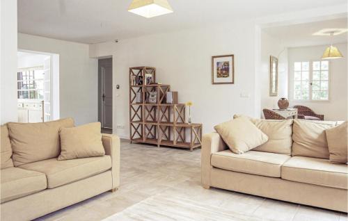 Thezan-les-Beziers House | Beautiful Home In Thézan-Lès-Béziers