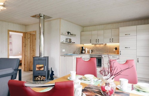 Wandlitz House | Beautiful home in Zerpenschleuse