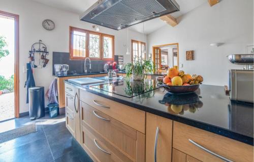 Besse-sur-Issole House | Beautiful Home In Besse-Sur-Issole