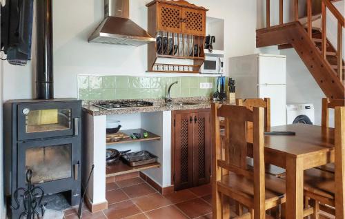 Algatocin House | Beautiful Home In Algatocin With Wifi