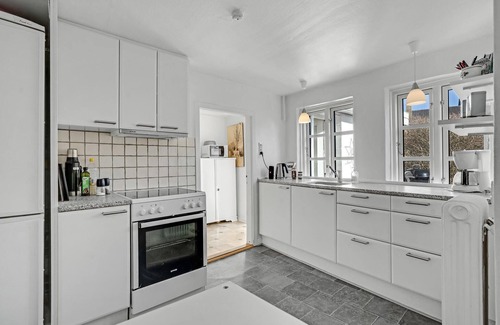 Assens House | Beautiful home in Assens with WiFi