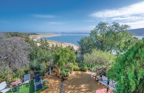 Arcos de la Frontera House | Beautiful home in Bornos with 2 Bedrooms and WiFi