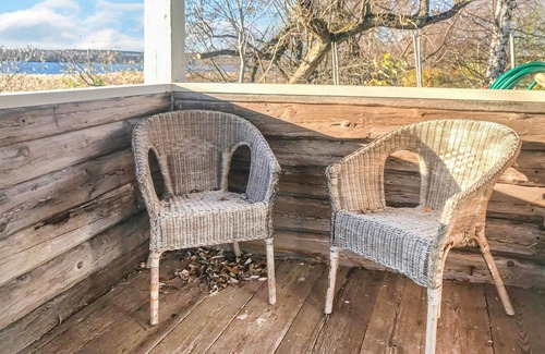 Falun House | Beautiful home in Botolfsbo with sauna