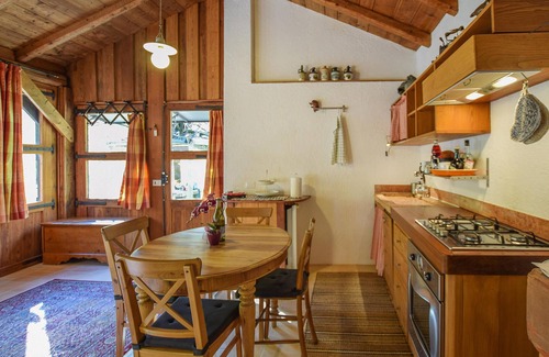 Cornuda House | Beautiful home in Cornuda with sauna
