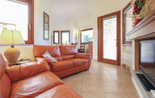 Costa Rei House | Beautiful Home In Costa Rei -Ca-