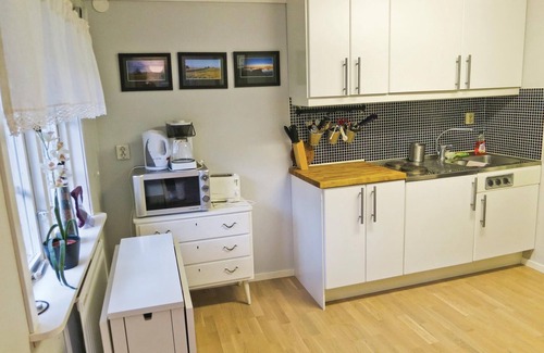 Farjestaden House | Beautiful home in Färjestaden with WiFi