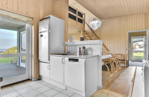 Faaborg House | Beautiful home in Faaborg with sauna