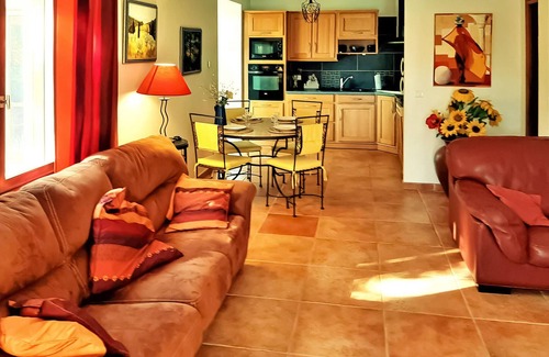 Grambois House | Beautiful home in Grambois