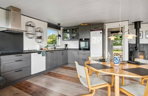 Grevinge House | Beautiful home in Grevinge with kitchen