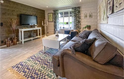 Hestra House | Beautiful Home In Hestra With Wifi
