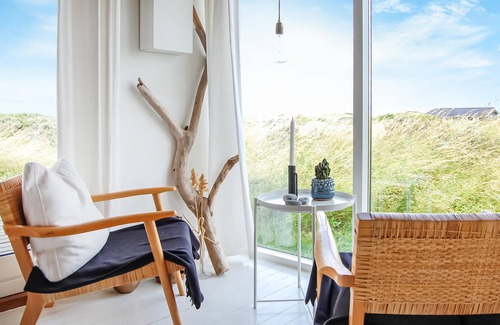 Hjørring House | Beautiful home in Hjørring with WiFi