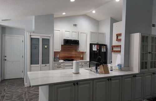 Greater Groves House | Beautiful home in Kissimmee, 17 minutes from Disney and Universal, 3 bedrooms
