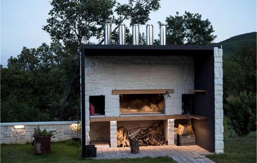 Lokvicici House | Beautiful Home In Lokvicici