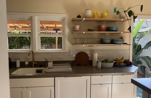 Glendale House | Beautiful Home in Los Angeles -20 mins from Hollywood