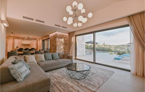 Malinska-Dubasnica House | Beautiful Home In Malinska With Sauna