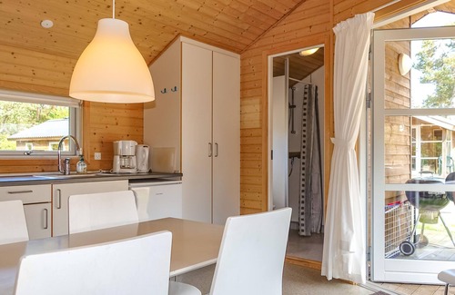 Balka Strand House | Beautiful home in Nexø with kitchen