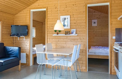 Balka Strand House | Beautiful home in Nexø with kitchen