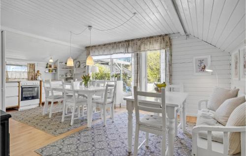 Saksild Strand House | Beautiful Home In Odder With Wifi
