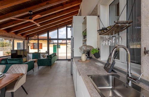 Rakalj House | Beautiful home in Rakalj