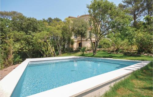 Saint-Raphael House | Beautiful Home In Saint Raphael