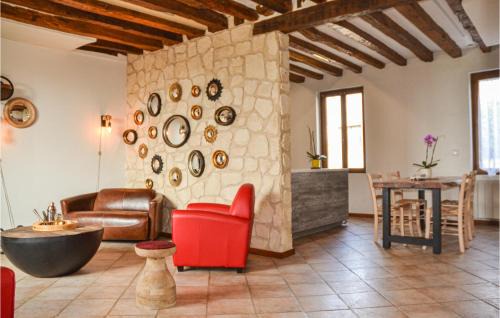 Saulchery House | Beautiful Home In Saulchery With Wifi