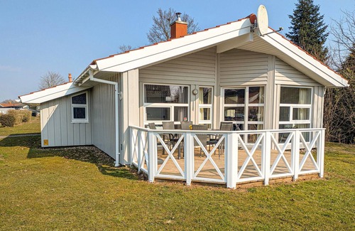 Schoenhagen House | Beautiful home in Schönhagen with sauna
