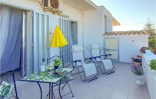 Carrozziere House | Beautiful Home In Siracusa With Kitchen