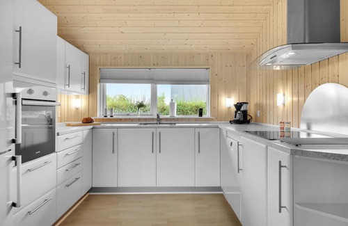 Venemose House | Beautiful home in Slagelse with kitchen