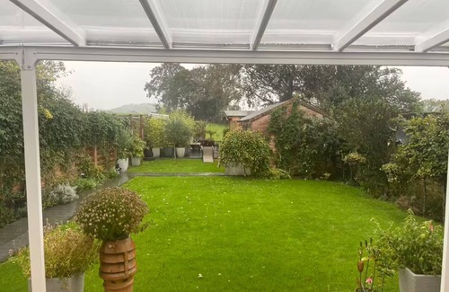 Cleeve House | Beautiful Home in Somerset - 8 guests 4 bedrooms 6 beds 3 bathrooms