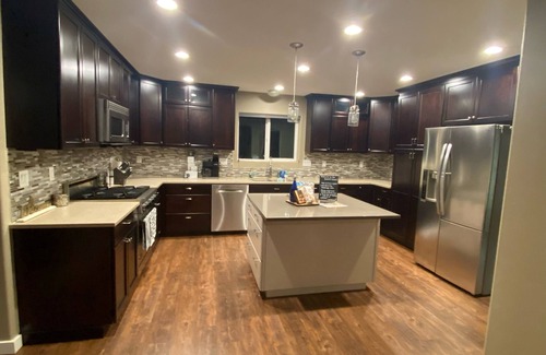 Old Seward - Oceanview House | Beautiful home in South Anchorage