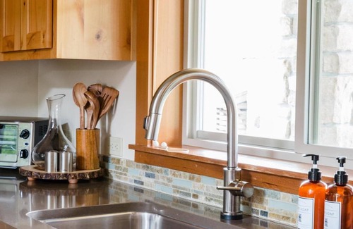 Cle Elum Cabin | Beautiful home in the heart of Suncadia overlooking golf, near tubing, winery and more!