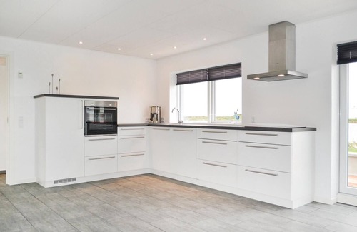 Thorsminde House | Beautiful home in Ulfborg with WiFi