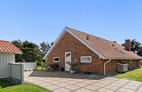 Agger House | Beautiful home in Vestervig with sauna
