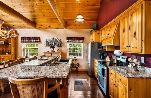 Fish Creek House | Beautiful home located on the bluff just above down town Fish Creek