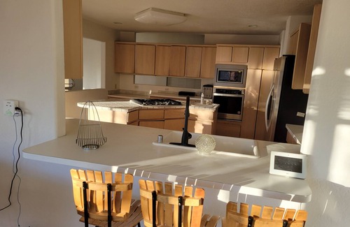 Glenwood Hills House | Beautiful home mountains & hiking trail. Enjoy the sunset, and city lights.
