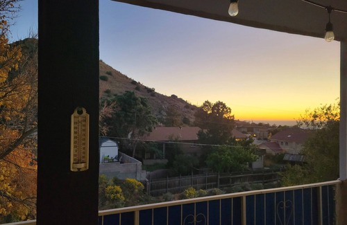 Glenwood Hills House | Beautiful home mountains & hiking trail. Enjoy the sunset, and city lights.