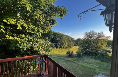 Benzonia House | Beautiful Home near ski resort, and crystal lake.