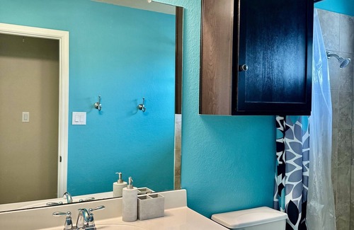 Turtle Creek Village House | Beautiful home near round rock downtown & waterpark retro video games