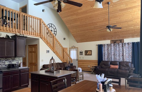 Crivitz House | Beautiful Home on 2 wooded acres near lake & recreation trails