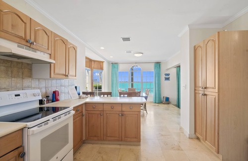 George Town Villa | Beautiful Home - Perfect Beachfront Location - Spectacular Views - Gated Resort