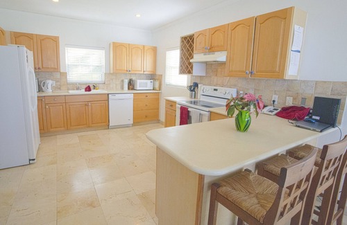 George Town Villa | Beautiful Home - Perfect Beachfront Location - Spectacular Views - Gated Resort