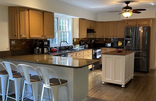 Center Moriches House | Beautiful home in Center Moriches- 10 miles from Westhampton Beach.