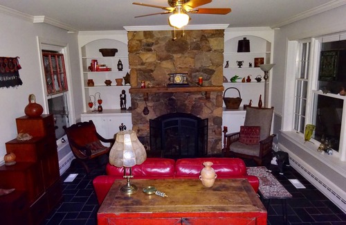 Lewis Mountain House | BEAUTIFUL HOME IN UVA AREA available for graduation 2025