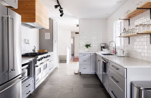 Orchard District House | Beautiful Home w/Sauna - 4min drive to downtown