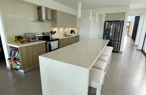Heredia House | Beautiful house with pool in Heredia, ideal for families and long stays.