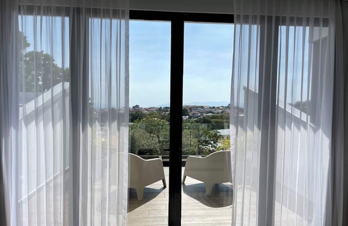 Heredia House | Beautiful house with pool in Heredia, ideal for families and long stays.