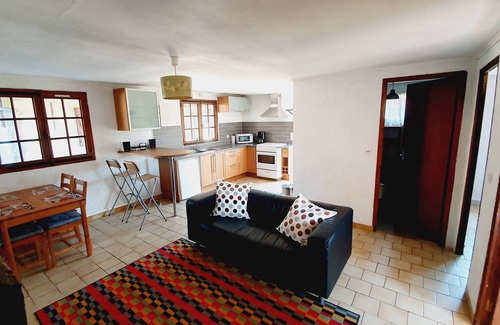 Uza House | Beautiful house 10 minutes from the sea