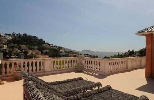 Bompard Villa | Beautiful house between sea and hill with garden and pool in Marseille