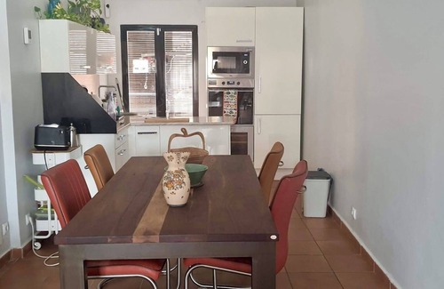 Villajoyosa House | Beautiful house in Villajoyosa with sea views in the colorful hanging houses